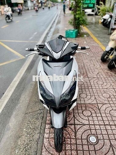 air blade 2015 9chủ còn uỷ quyền BSTp, zin GÓP