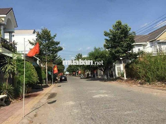 GIÁ TỐT ĐẤT THỔ TRỤC CHÍNH TÁI ĐỊNH CƯ PHƯỜNG 9