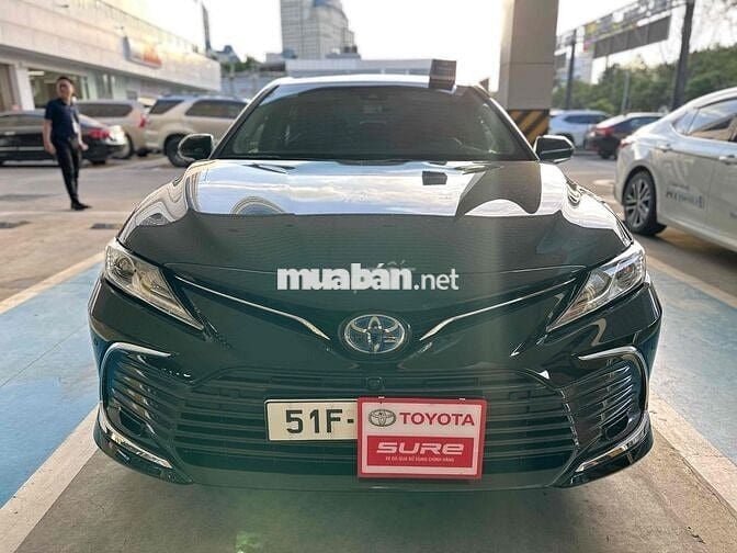 Toyota Camry Hybrid 2023 Đen 24.000 km
