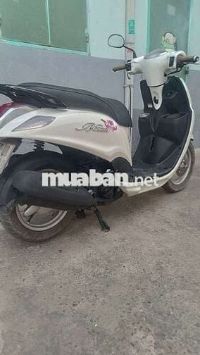 Yamaha Nozza màu Trắng
