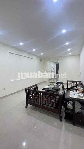 Tập thể Việt Xô - Tây Kết 2 thoáng, ô tô đỗ, KD, tầng 2, 3 ngủ