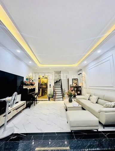 Nhà Đẹp Thang Máy Hồng Mai, Hai Bà Trưng 50m, 5 tầng, mt 4.8m, 17.5 tỷ