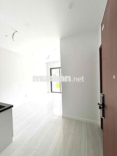 Cho Thuê Căn 1Pn sẵn máy lạnh, nhà mới miễn phí tiền thuê tháng đầu