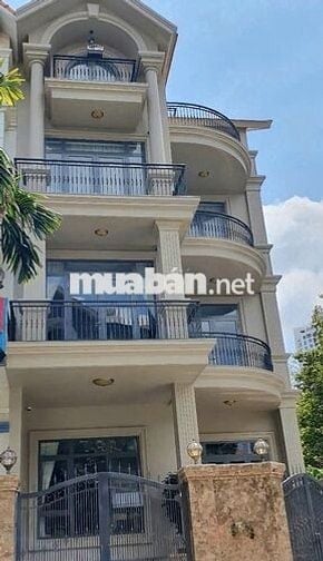 Cần cho thuê Biệt Thự MT 39B Đường số 23 P.10 Q.6.