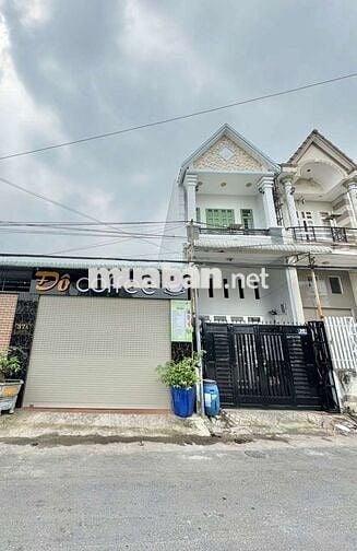 Nhà 1trệt 1lửng 1 lầu mặt tiền Ngô Văn Sở gần khu trung tâm hành chính