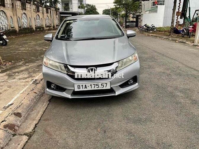 Honda City 2017, Số sàn , 88.000 km , Màu Bạc
