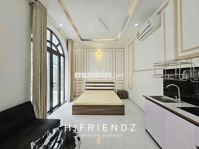 CĂN HỘ DỊCH VỤ MỚI FULL NỘI THẤT BAN CÔNG THOÁNG NGAY BÌNH TÂN