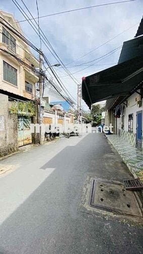 Bán nhà chính chủ sống 15 năm bán chia cho con