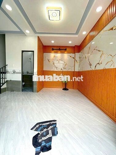 Bán nhà ngay nhà máy bia Heniken cổng Lê Thị Riêng Q12, 48m2 giá 945TR