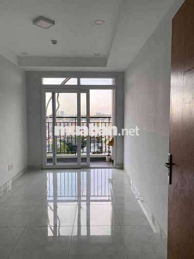 Căn hộ 2PN có ban công, cc Felisa Riverside, gần trung tâm