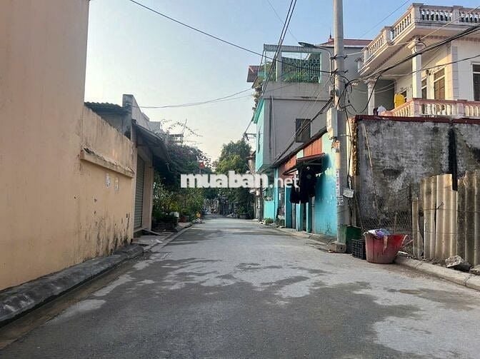 HỘ KHẨU VÕNG LA SÁP MAI ĐÔNG ANH HN 53m2 4.8 Tỉ