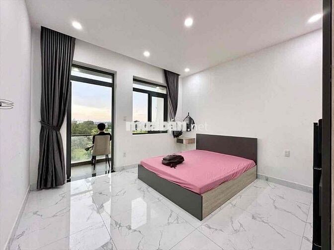 CHO THUÊ PHÒNG BAN CÔNG FULL NT GẦN SÂN GOLF TÂN SƠN,ĐH VĂN HIẾN,CHỢ