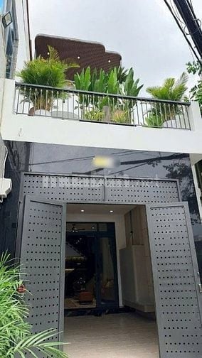 Bán Nhà Gấp ở Đào Duy Anh, P9, Q. Phú Nhuận . Giá 3tỷ520, 69m2, SHR