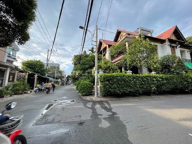 Mặt Tiền Khu Biệt Thự Thoại Ngọc Hầu 6.9M x 23M - Chỉ 15 tỷ 99