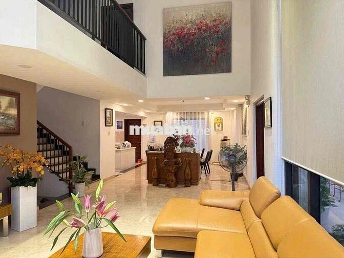 Biệt Thự Van Phat Hung Có Nội Thất