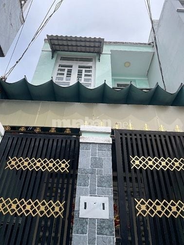 BÁN NHÀ ,hẻm 1283 ,htp .Q7- dt- 4x17.5 đúc 2 tầng ốp máy ,