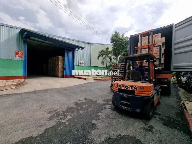 Cho thuê kho Quận 7 DT 1500m2 - Vị trí thuận tiện