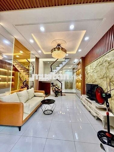 NHÀ ĐẸP SÁT MẶT TIỀN NGUYỄN DUY CUNG,35M² GẦN EMART2, HƠN 4 TỶ TL