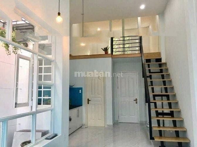 Bán nhà 1 trệt 1 lửng ngay đường 12 Trường Thọ. DT 53.8m2, nở hậu. SHR