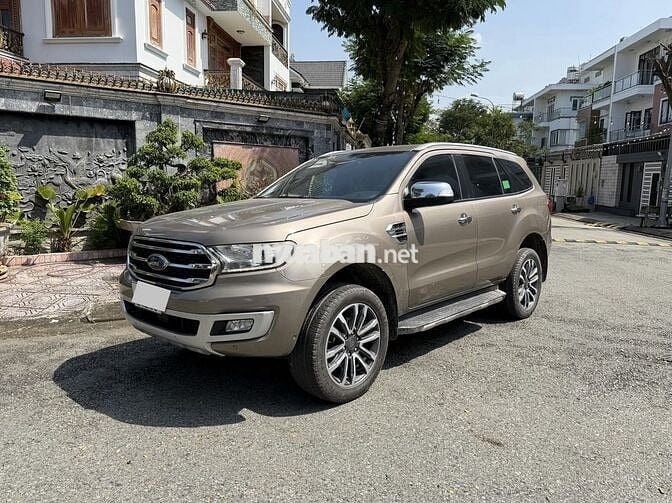 Bán Ford Everest 2020 Titanium 2 cầu full đẹp