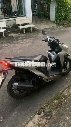 cần bán xe như hình . giao cccd chủ