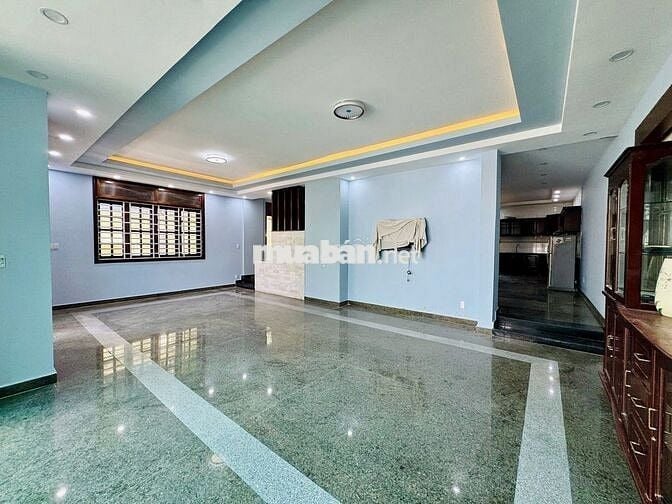 Biệt thự cho thuê đường Bình Lợi, p13, BT. DT: 10x20m. Giá 30tr/tháng