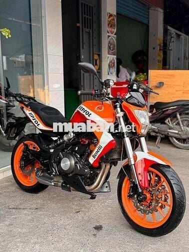 Benelli BN302 2018 Cam trắng 23000 km 9 chủ