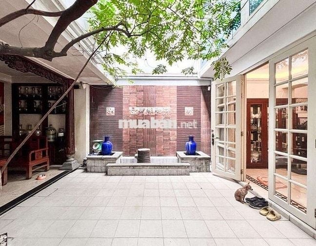 Bán đất tại Lê Quảng Chí, 7,9 tỷ, 100m2, sổ CC, gần ngã 4 siêu đẹp