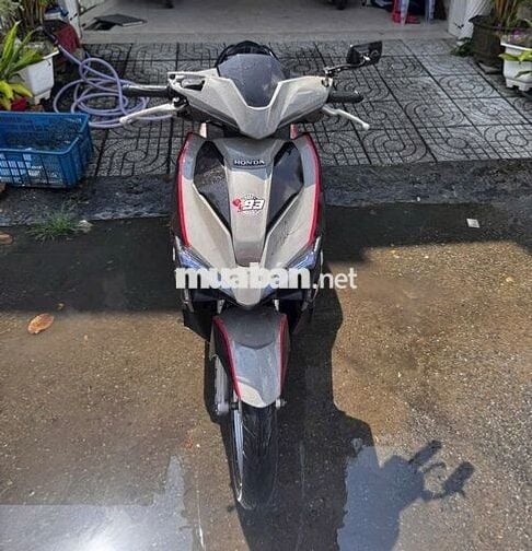 Airblade 2017 xe đẹp.Máy móc ok hết.xezin chínhchủ
