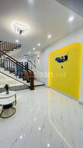 Nhà bán Lê Văn Thọ.Hẻm xe hơi vào tận cửa.