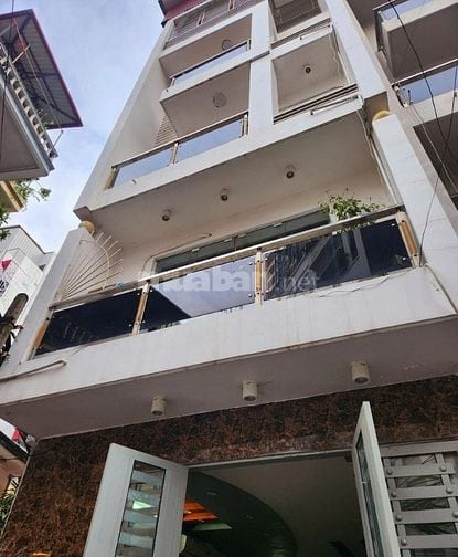 Cho thuê nhà ô tô-kể Lạc Long Quân, 55m2, 5 tầng, 5 ngủ, 28tr