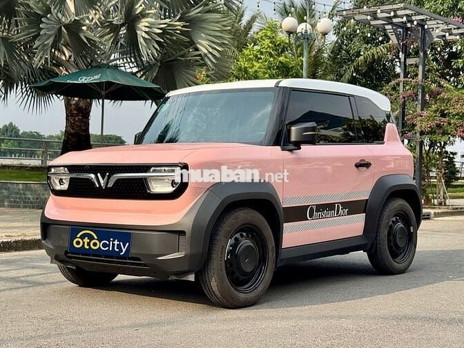 VinFast VF3 2025 - Màu hồng - 5600km - Mua pin