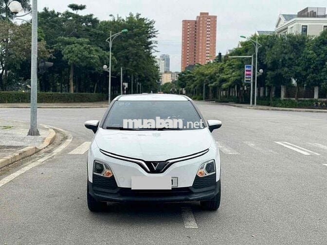 VinFast VF5 2024 Plus mua pin