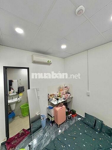 Nhà mới, phòng mới sạch sẽ thoáng mát gần cầu Nguyễn Văn Cừ