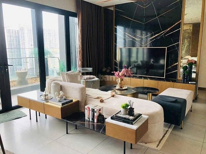 Bán CC Nguyễn Kim, 3,85 tỷ, 72m2, 2PN, căn góc, view đẹp,Quận 10, HCM