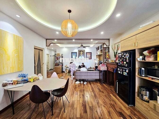 BÁN CĂN HỘ CAO CẤP VƯỜN ĐÀO TÂY HỒ DTSD 125M2 T10 GIÁ 11.8 TỶ