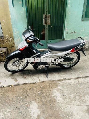 xe ít xài nên để cho anh em trải nghiệm