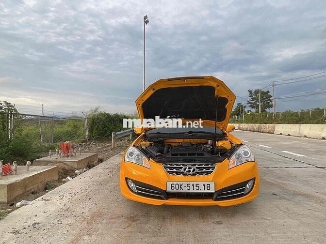 Hyundai Genesis 2009 - 70000 km