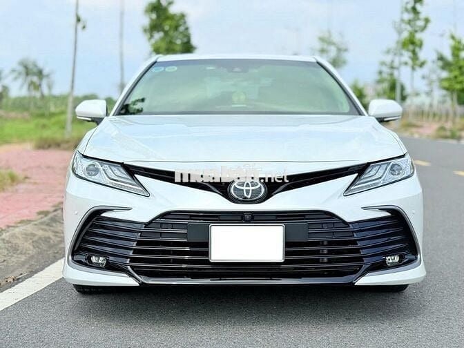 Toyota Camry 2024 2.5Q - 50,000 km siêu cọp.