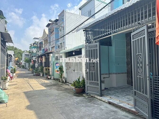 NHÀ SỔ RIÊNG - ĐÃ HOÀN CÔNG - HẺM XE HƠI - CÁCH ĐƯỜNG CHÍNH CHỈ 50M