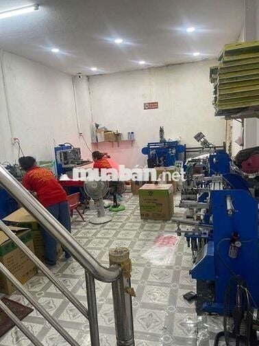 1 trệt 1 lầu hẻm xe tải 3pn 2wc