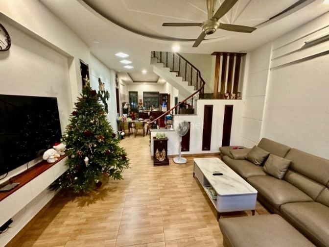 🏡 CHO THUÊ NHÀ GIÁP Q2 – FULL NỘI THẤT – HXH