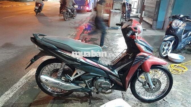 Wave rsx fi phun xăng điện tử