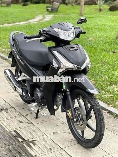 bán future mới mua hơn tháng mới 99,99% odo 800 km