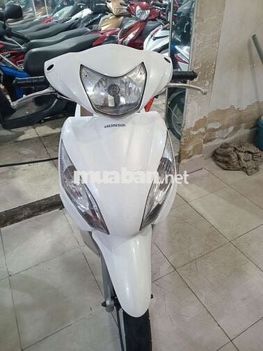 Honda Vision Trắng