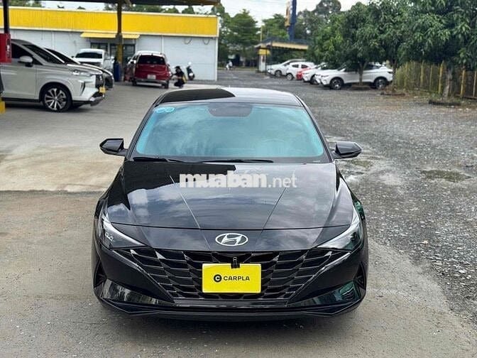 Hyundai Elantra 2023 1.6 AT Đặc biệt - 42000 km