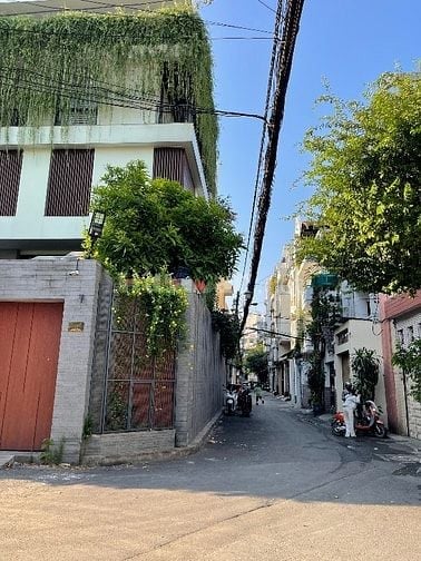 Hạ 1.5 Tỷ - Nguyễn Trọng Tuyển 6.4m x 17m nở hậu - Giá tốt 11 tỷ nhỉnh