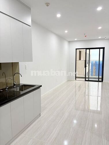 Tặng 1 tháng tiền thuê, sẵn máy lạnh, căn 2pn tháp TTTM, giáp Thủ