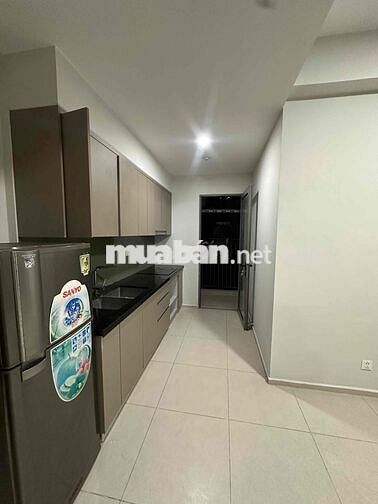 bán căn hộ 69m2 có ban công . 2pn 2wc nội thất như hình giá 3ty300