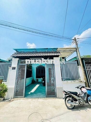 Nhà xây mới - Phước Vĩnh An - Củ Chi : 120m2 (6x20) - 2PN . Giá 2 tỷ